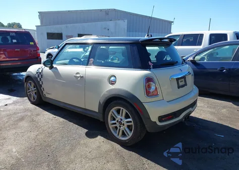 2013 Mini Hardtop Cooper S z USA, uszkodzony, nr VIN WMWSV3C5XDT390514